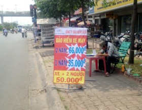 Kinh doanh bảo hiểm xe máy: Lãi khủng do "thu nhiều, chi ít"