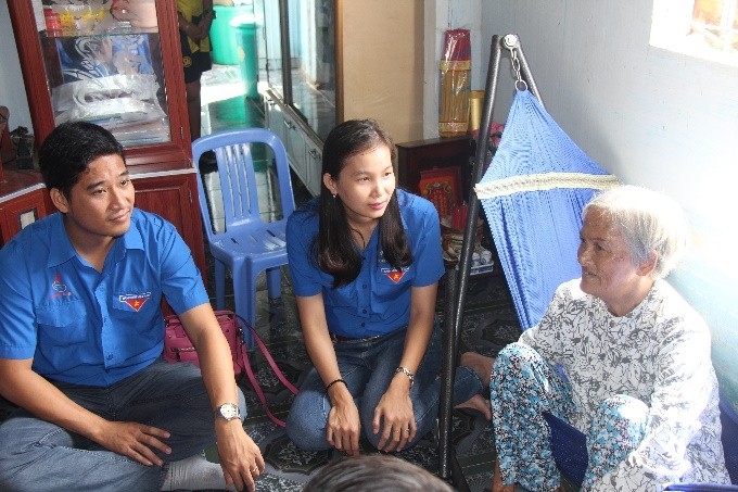 ptsc to chuc nhieu hoat dong tri an cac thuong binh liet si