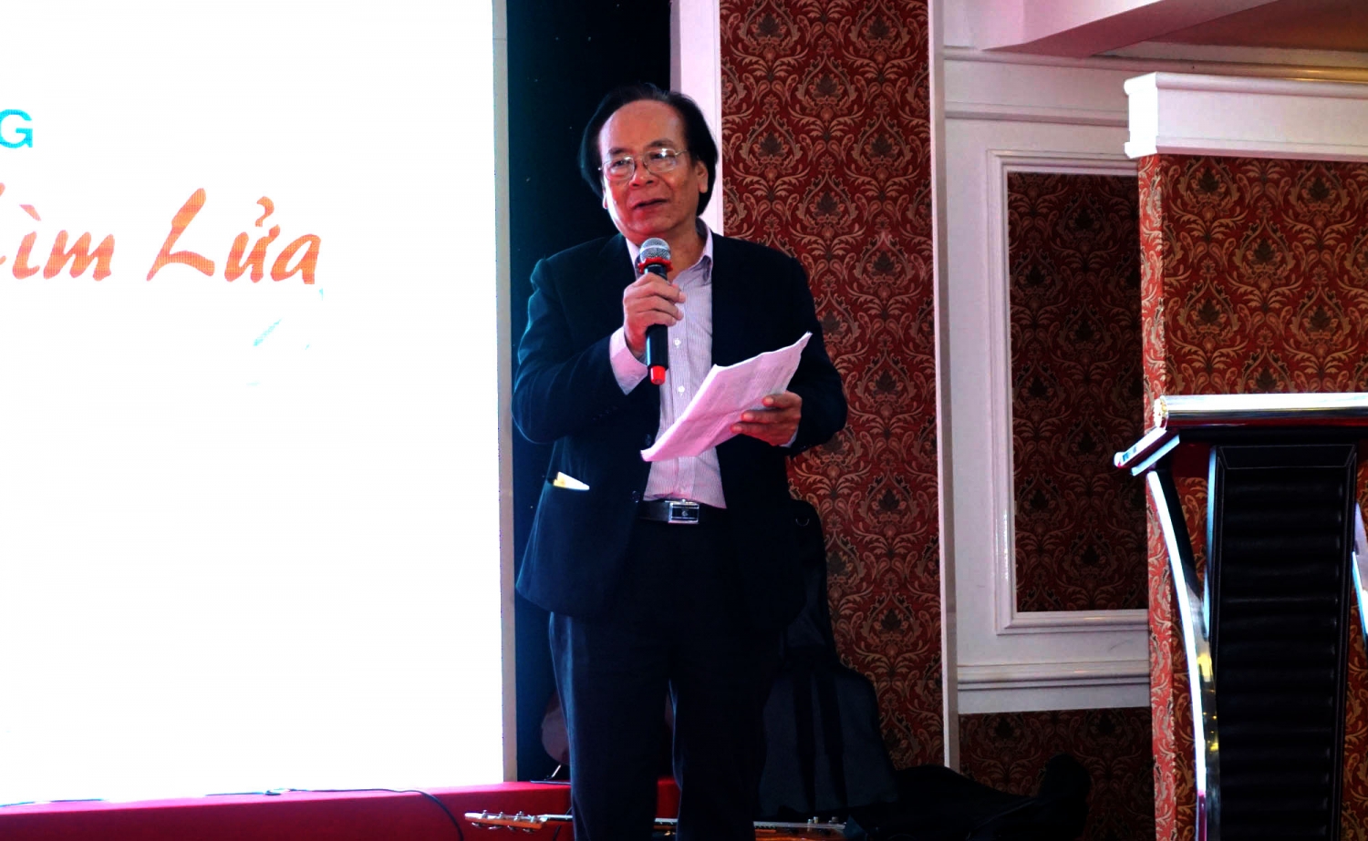 Liên hoan “Tiếng hát Những người đi tìm lửa ngành Dầu khí 2019” khu vực phía Nam lien hoan tieng hat nguoi di tim lua nganh dau khi 2019 khu vuc phia nam
