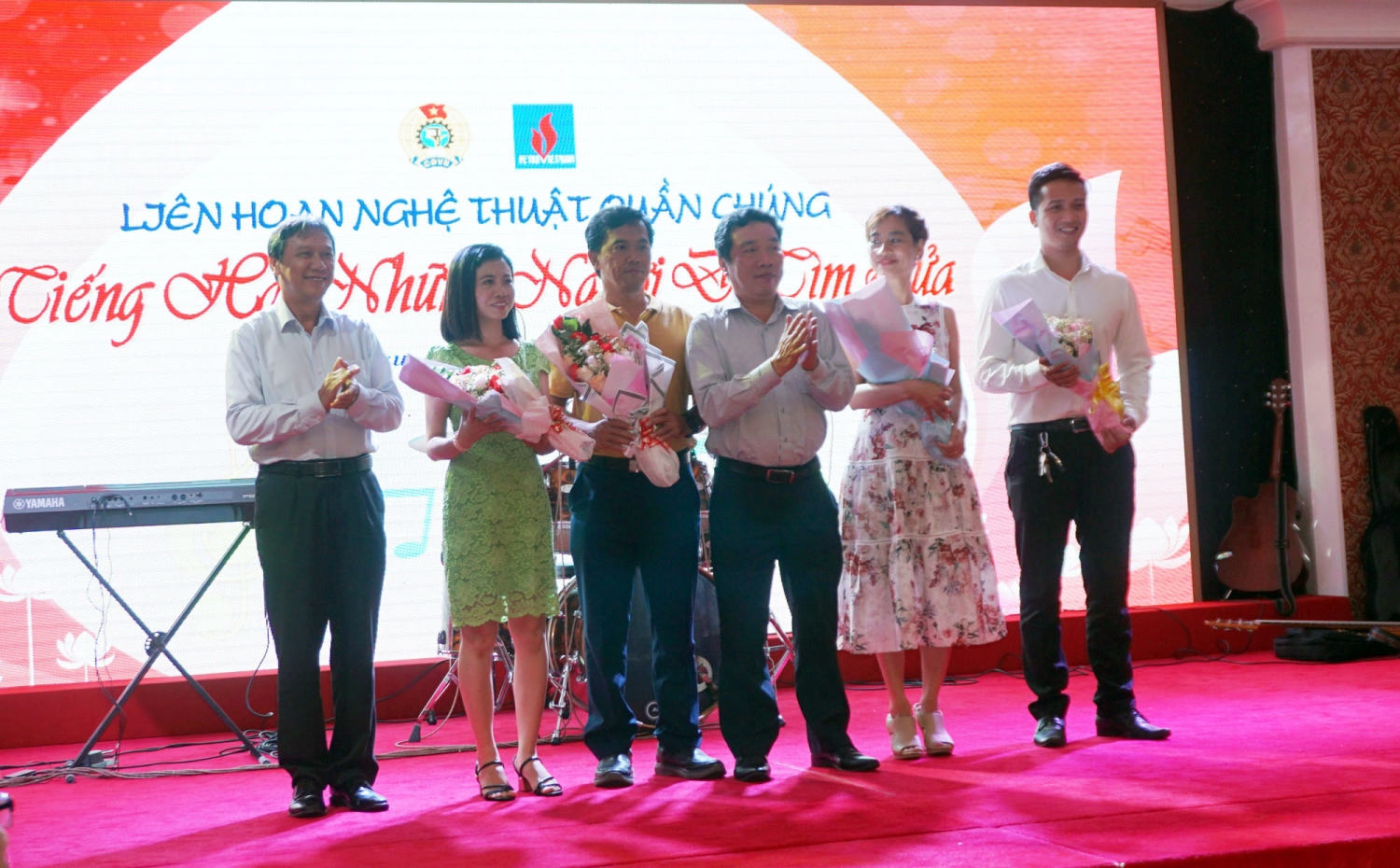 Liên hoan “Tiếng hát Những người đi tìm lửa ngành Dầu khí 2019” khu vực phía Nam lien hoan tieng hat nguoi di tim lua nganh dau khi 2019 khu vuc phia nam
