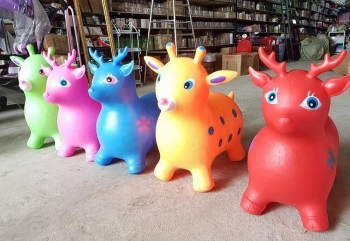 8 loại đồ chơi có thể gây ung thư, vô sinh