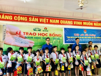 Tuổi trẻ Đạm Cà Mau tiếp tục thực hiện “Tiếp sức đến trường” tại Cà Mau