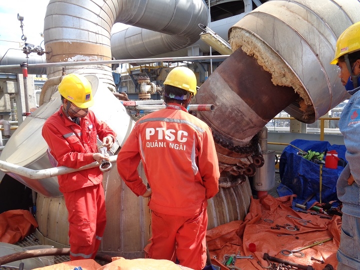 PTSC Quảng Ngãi tham gia đợt bảo dưỡng tổng thể lần 4 tại Nhà máy lọc dầu Dung Quất ptsc quang ngai tham gia dot bao duong tong the lan 4 tai nha may loc dau dung quat