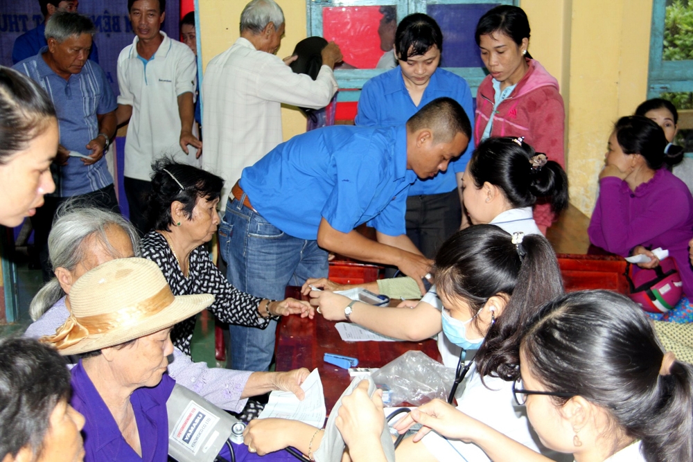 pv gas to chuc nhieu hoat dong thiet thuc chao mung tuoi 28