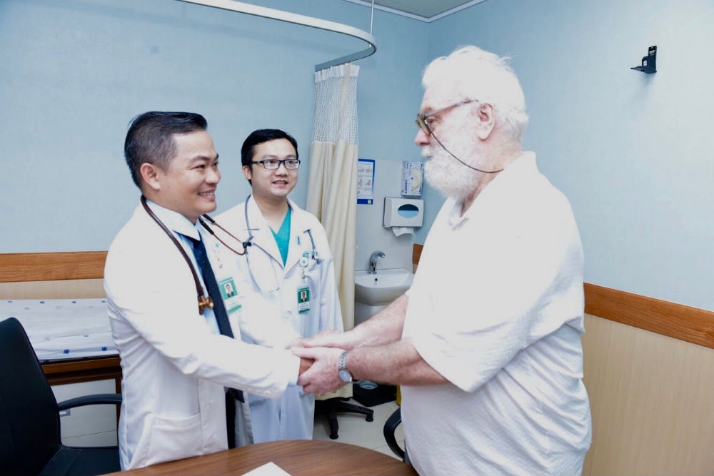 Cấp cứu thành công bệnh nhân nước ngoài bị nhồi máu cơ tim cấp