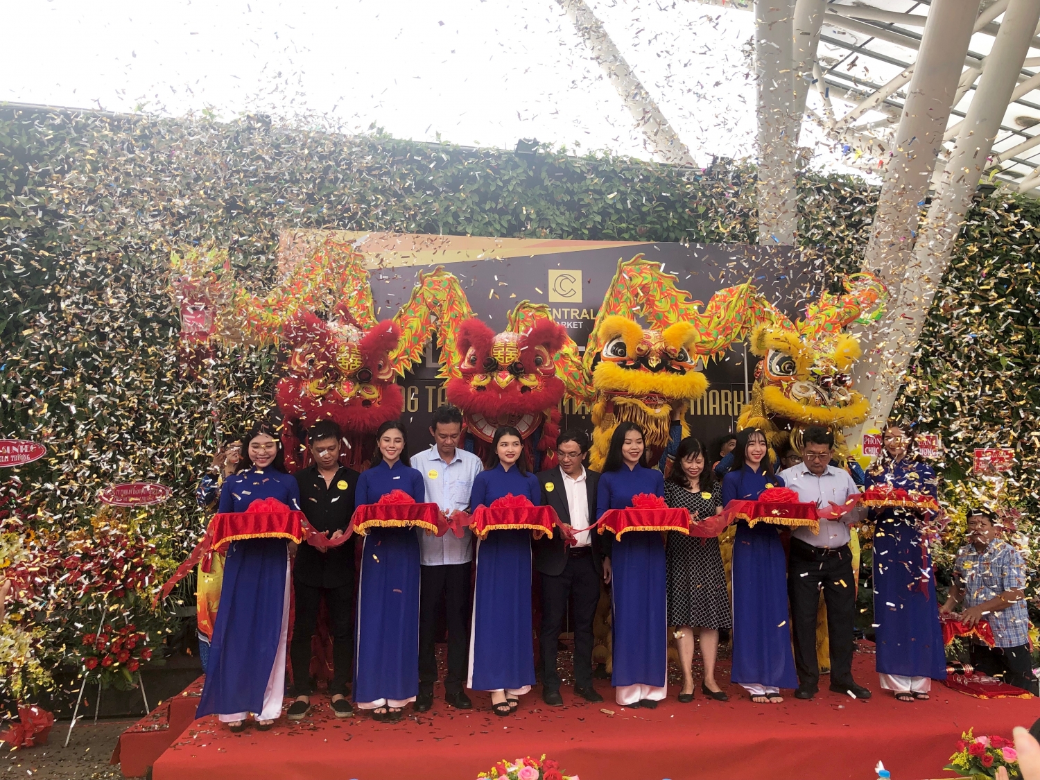 cho duoi long dat o tp hcm doi ten thanh central market