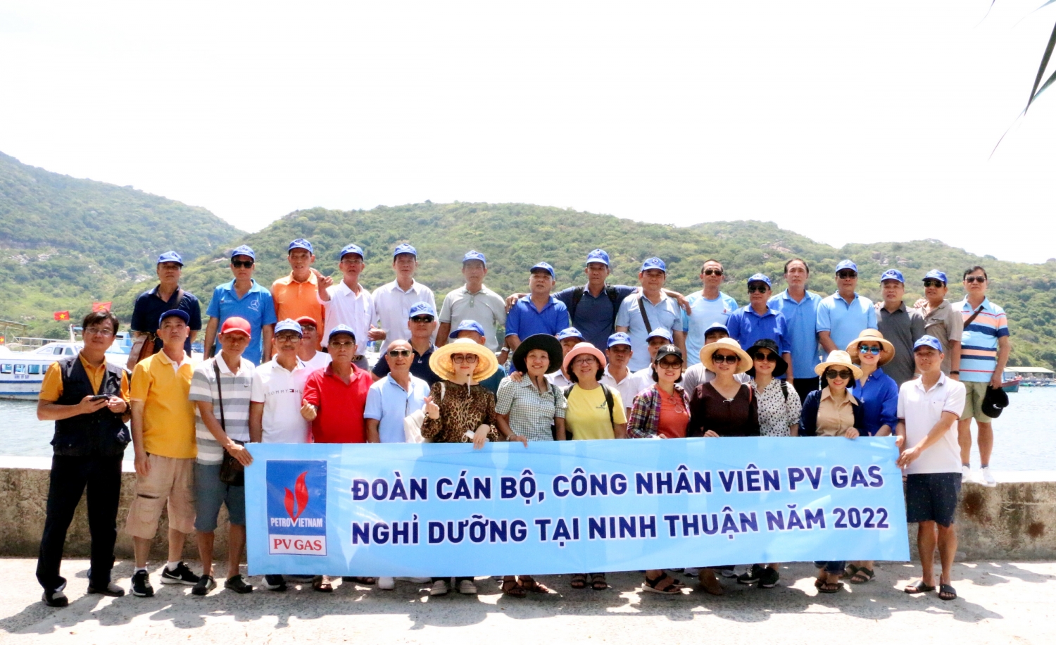 Đoàn 1 - CBCNV đang làm việc tại Cơ quan điều hành và các đơn vị trực thuộc PV GAS, là đối tượng cần bồi bổ sức khỏe và chịu di chứng hậu Covid  