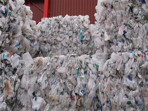 Ký quỹ 150 triệu đồng khi nhập khẩu phế liệu