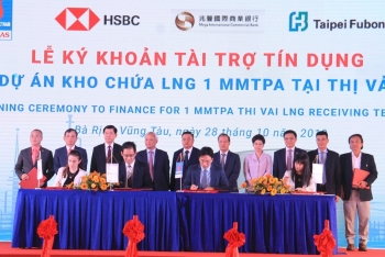 PV GAS tổ chức ký kết tài trợ tín dụng Dự án Kho chứa LNG Thị Vải