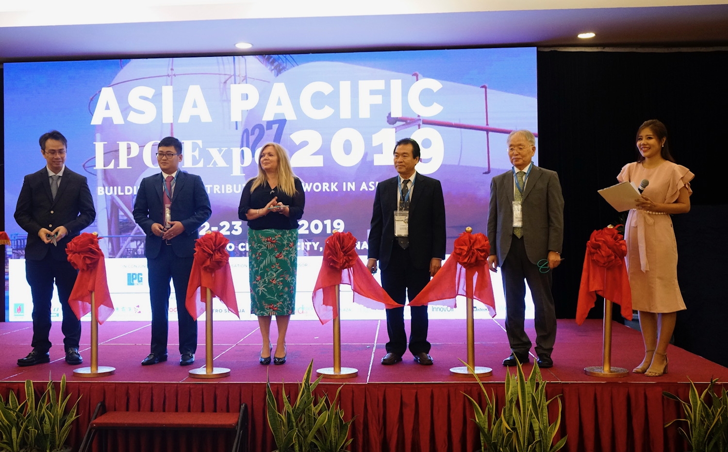 pv gas dong hanh cung hoi thao va trien lam lpg chau a thai binh duong 2019