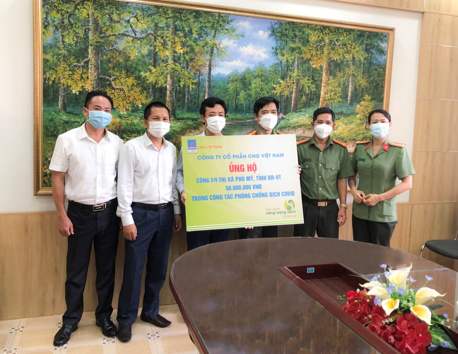 Ủng hộ Công an Thị xã Phú Mỹ, tỉnh Bà Rịa - Vũng Tàu