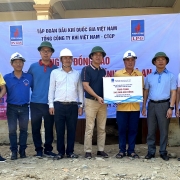PV GAS ủng hộ hơn 300 triệu đồng vì miền Trung thân yêu