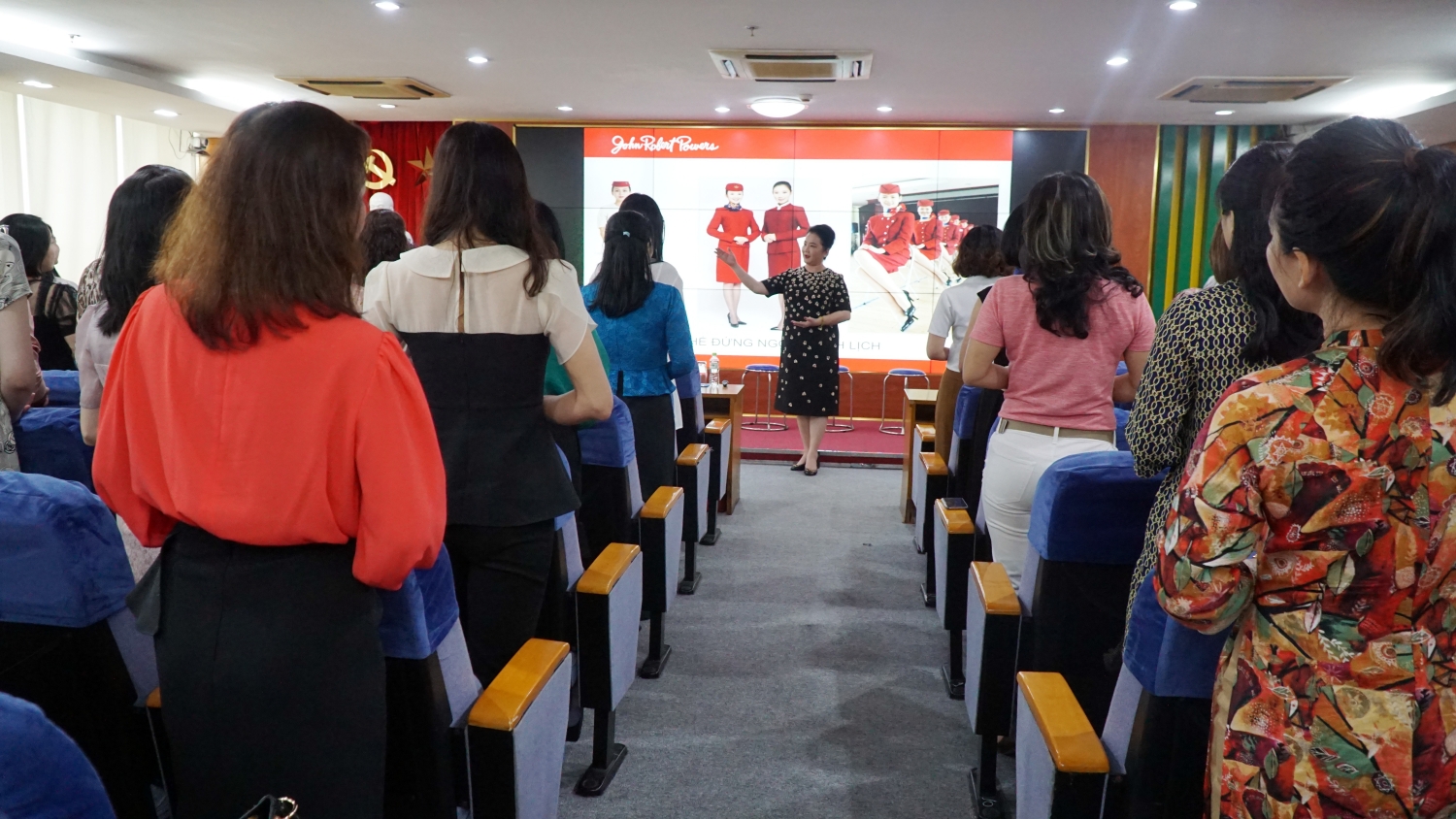 PVTrans tổ chức hoạt động mừng Ngày Phụ nữ Việt Nam 20/10 PVTrans tổ chức hoạt động mừng Ngày Phụ nữ Việt Nam 20/10