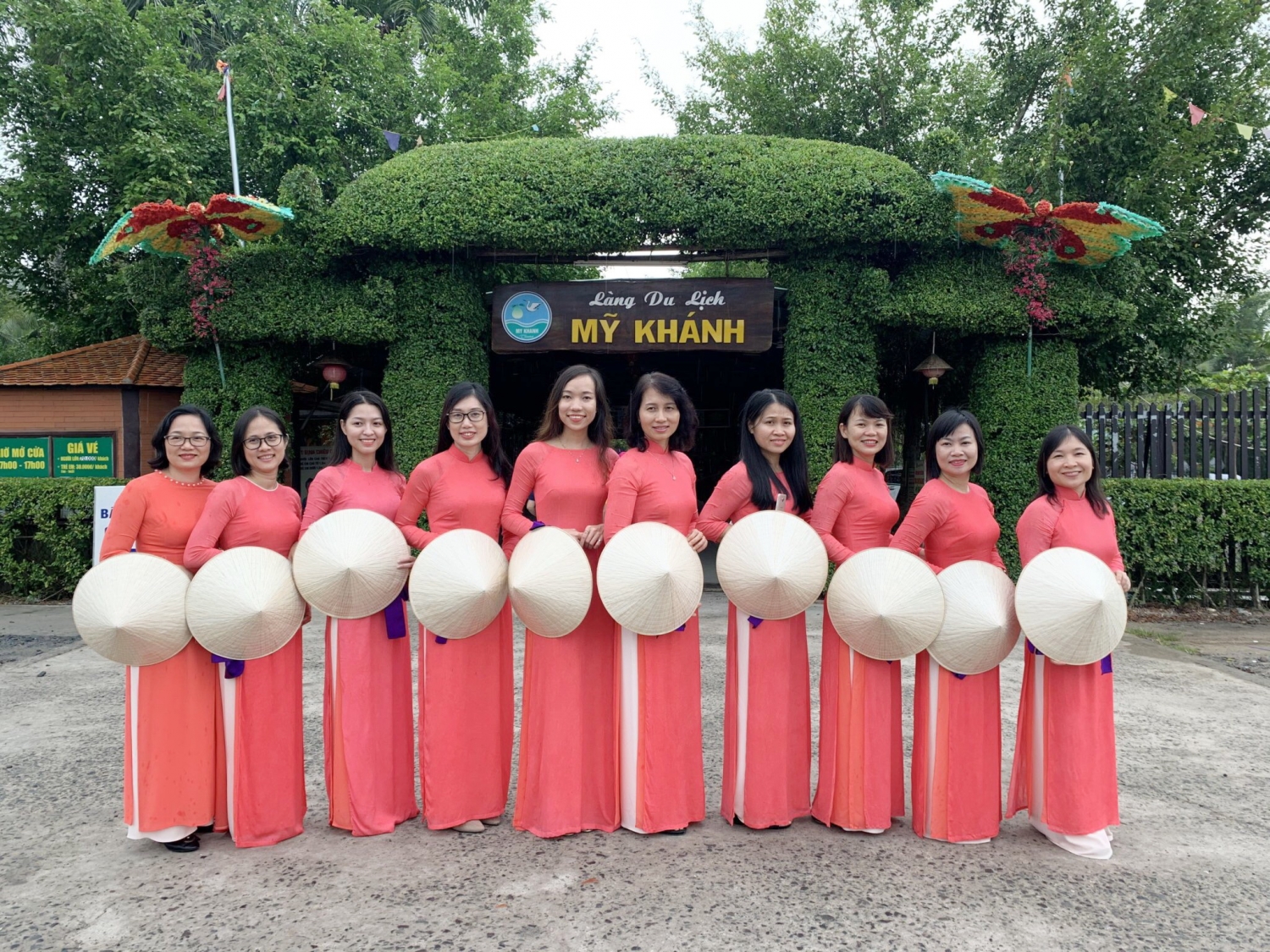 soi noi cac hoat dong ton vinh phu nu trong thang 10 tai pv gas