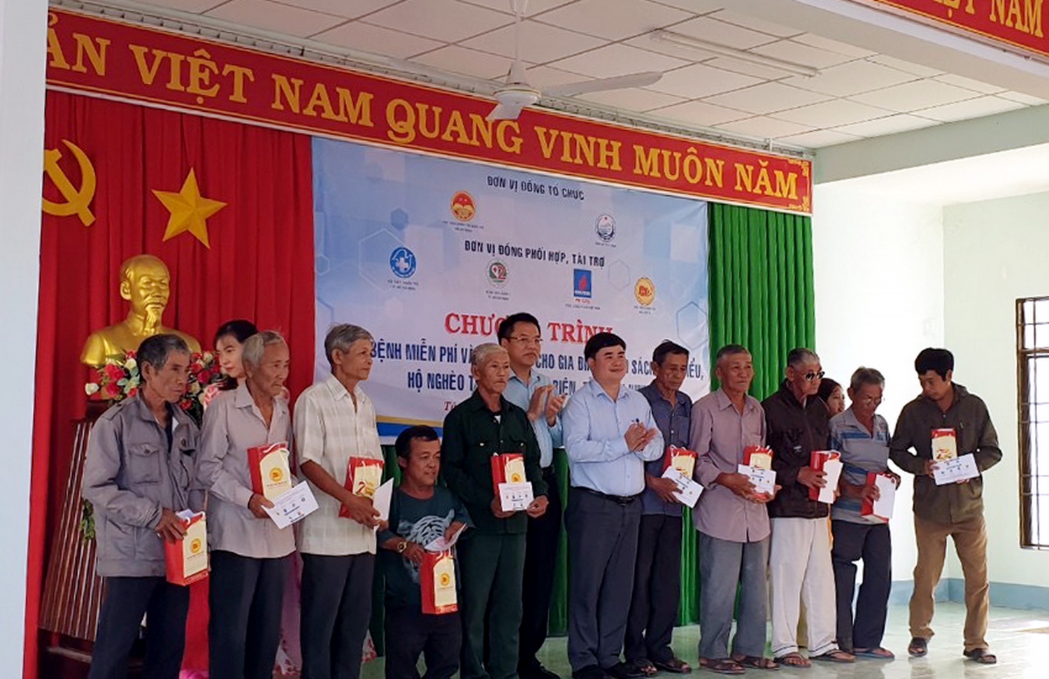 pv gas ho tro doan kham chua benh tu thien tai tay ninh