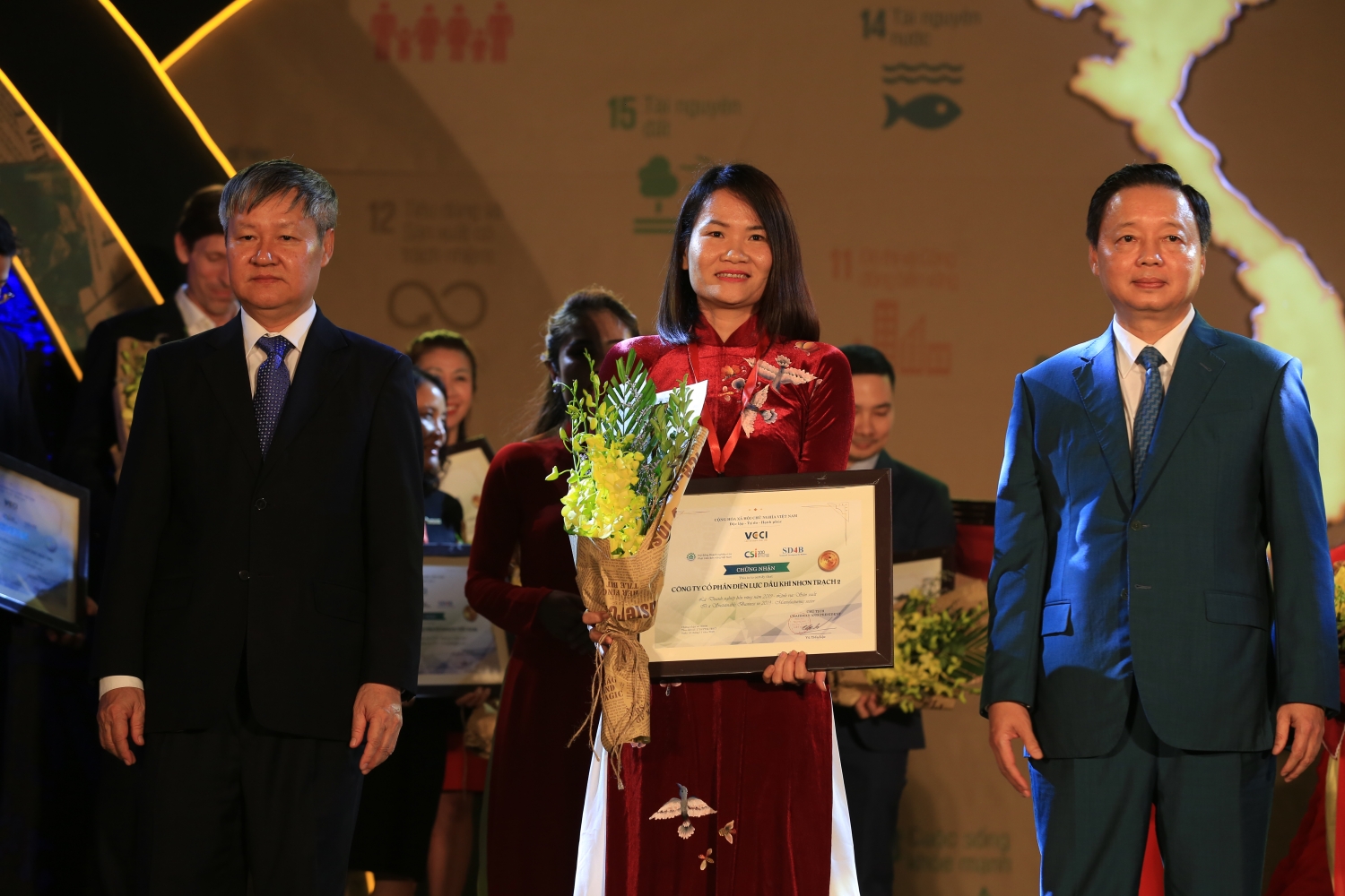 nt2 top 10 doanh nghiep ben vung viet nam nam 2019