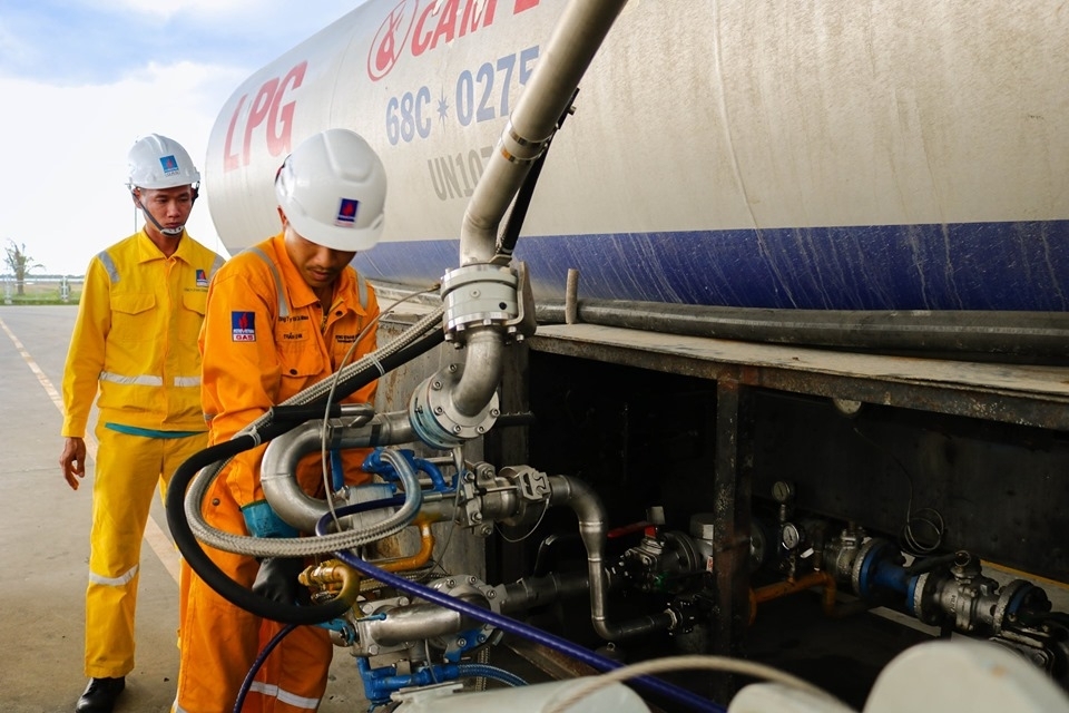GAS tăng mạnh trong phiên 18/11