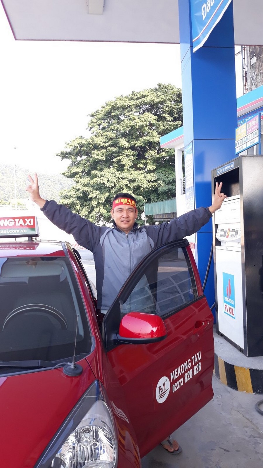 pvoil tham gia co vu tran chung ket bong da nam sea games 30