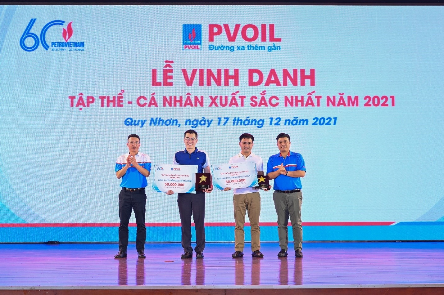 PVOIL vinh danh các “Tập thể, cá nhân xuất sắc nhất năm 2021”