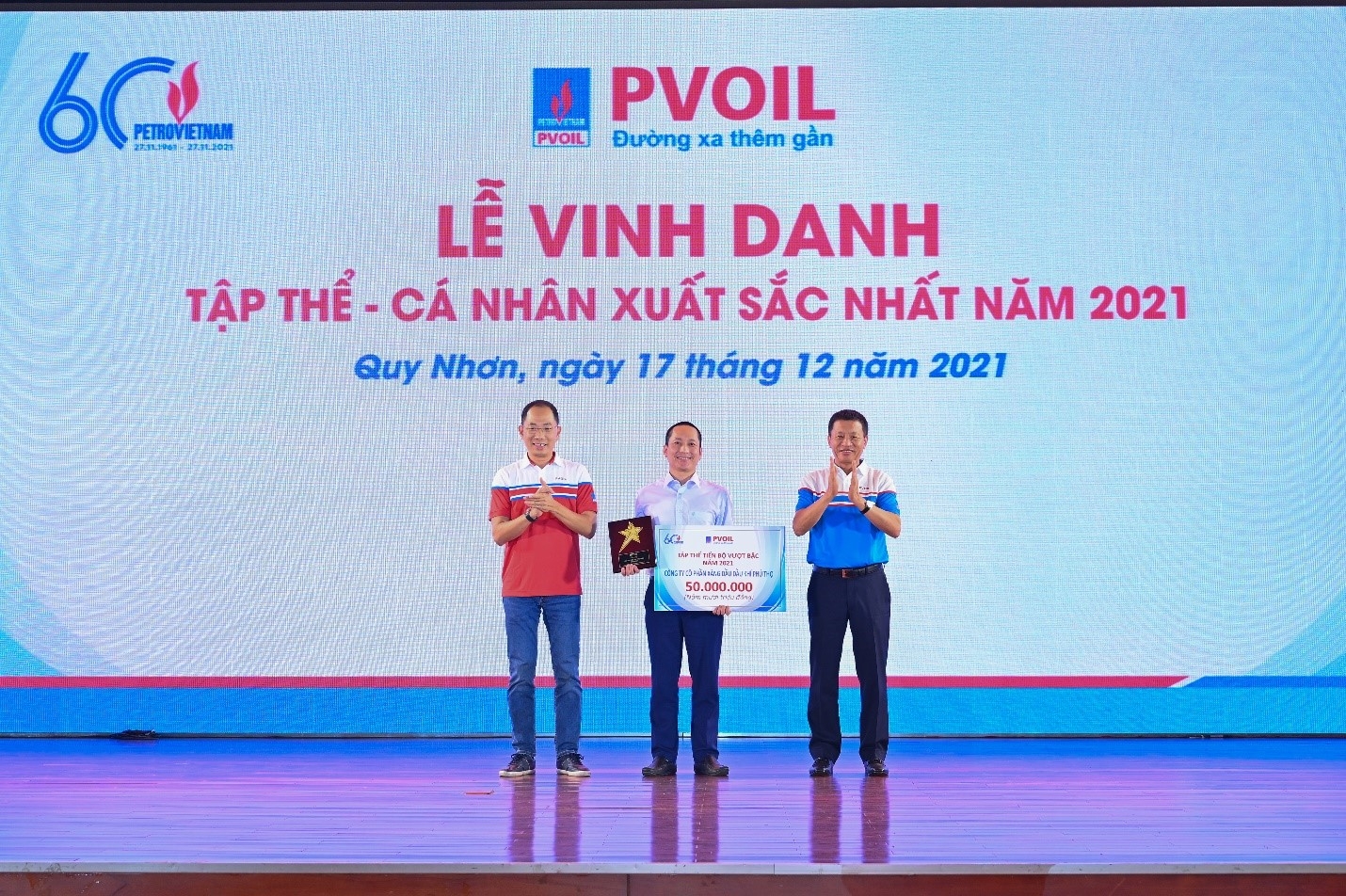 PVOIL vinh danh các “Tập thể, cá nhân xuất sắc nhất năm 2021”