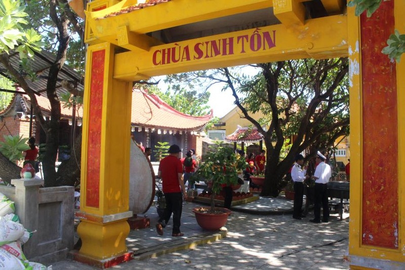 Tiếng chuông chùa thiêng liêng trên quần đảo Trường Sa