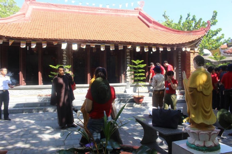 Tiếng chuông chùa thiêng liêng trên quần đảo Trường Sa