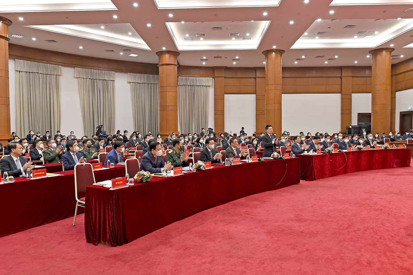 Bộ Tài chính đẩy mạnh hoàn thiện cơ chế, chính sách tài chính tháo gỡ khó khăn, thúc đẩy sản xuất kinh doanh