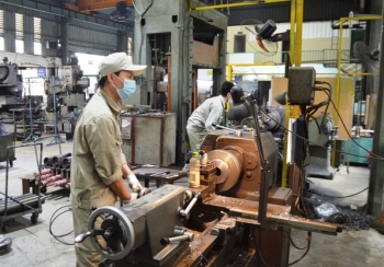 Công nghiệp hỗ trợ: ‘Mắt xích’ kết nối chuỗi sản xuất toàn cầu