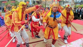 Quảng Nam: Làng biển Hà Lộc sôi động lễ hội cầu ngư