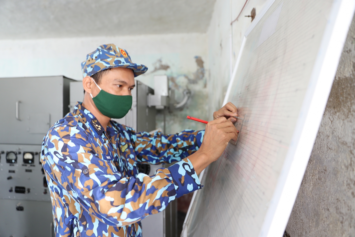 Tinh tường mắt biển