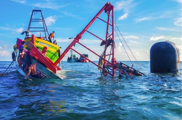 Tình quân dân trên đảo tiền tiêu