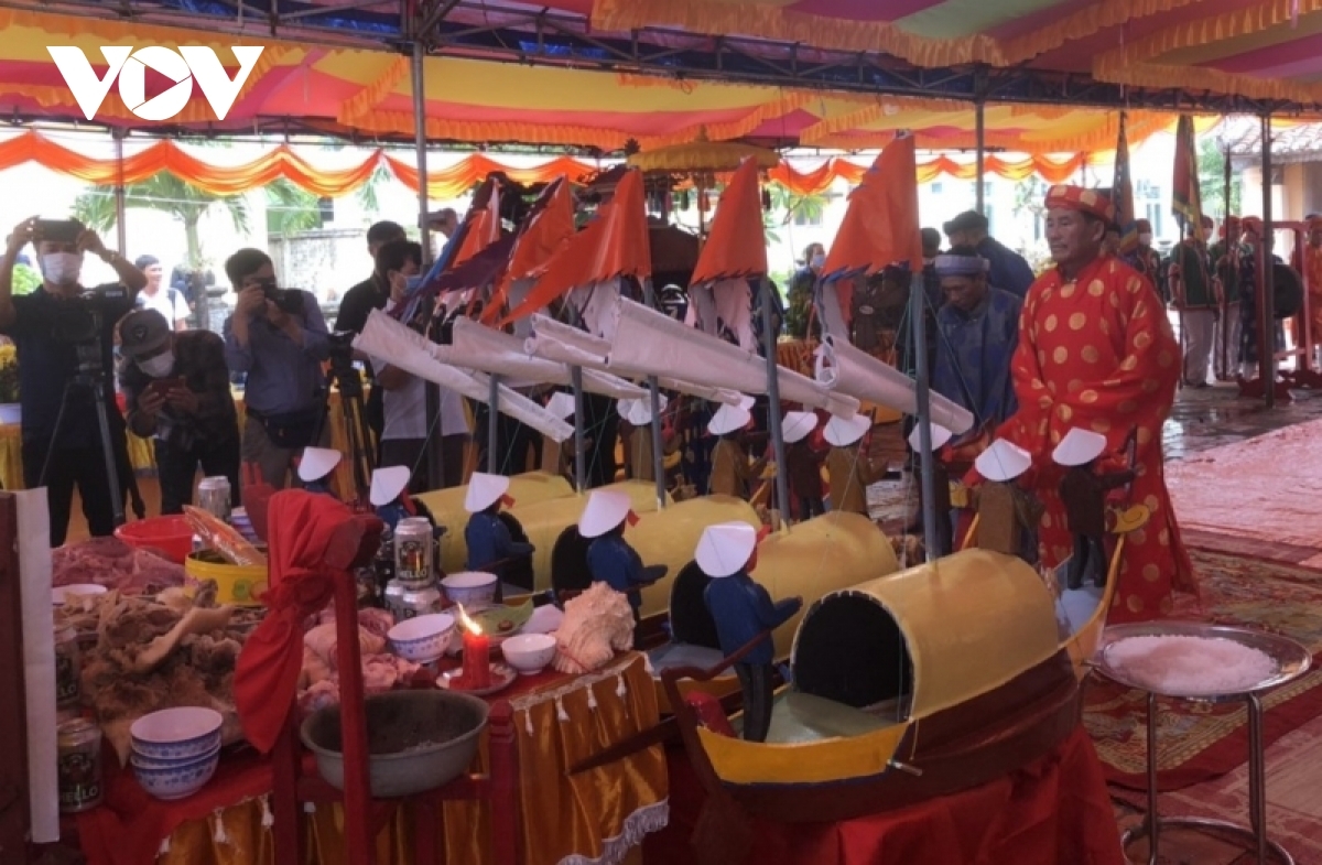 Lễ Khao lề thế lính Hoàng Sa ở Lý Sơn