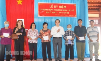 Bến Tre: Bí thư Tỉnh ủy Lê Đức Thọ dự lễ kỷ niệm 75 năm Ngày Thương binh - Liệt sĩ tại xã Châu Hòa