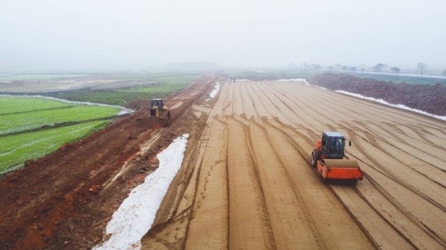 Cách nào giúp nhà thầu giao thông vượt 'bão giá'?