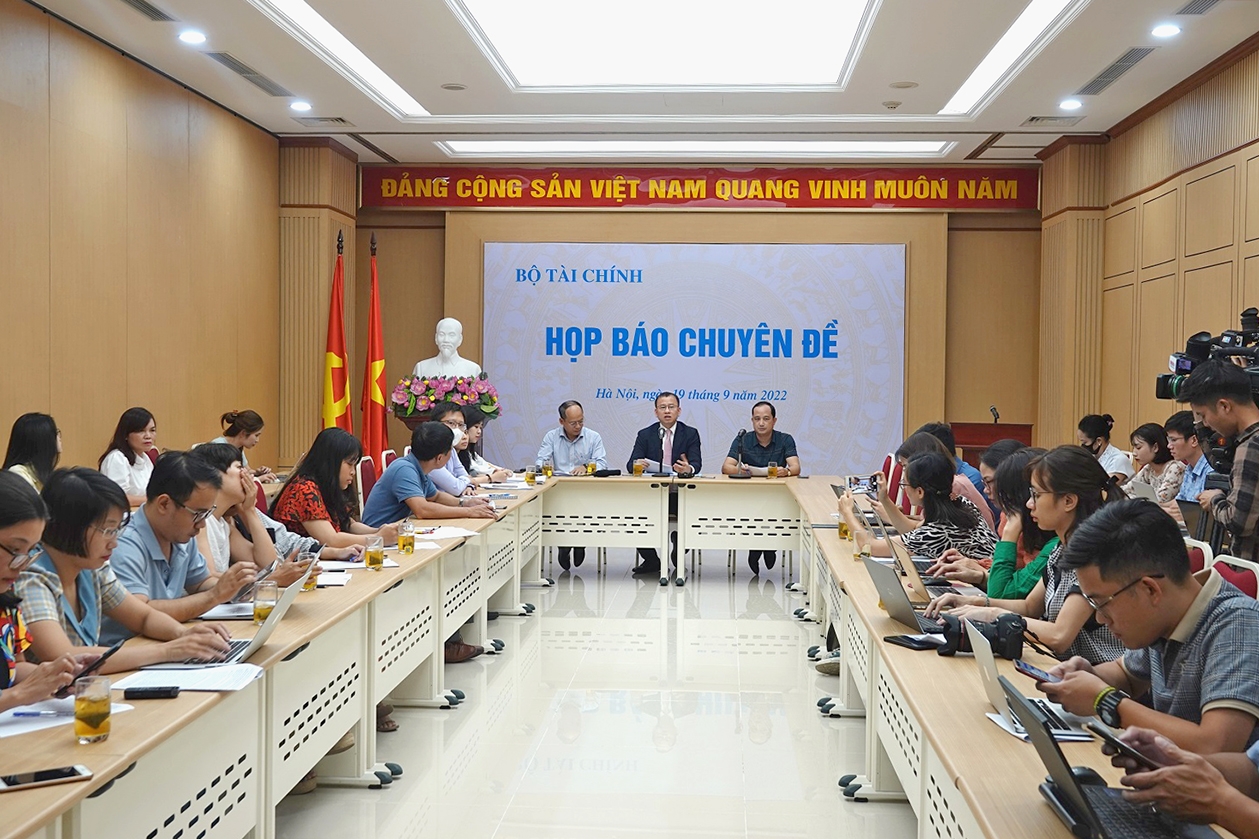 Những quy định mới về chào bán, giao dịch trái phiếu doanh nghiệp