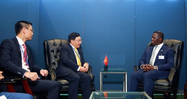 Phó Thủ tướng Thường trực Phạm Bình Minh tiếp xúc song phương bên lề UNGA 77