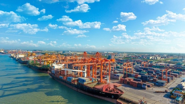 Xu hướng công nghệ xanh ngành vận tải biển