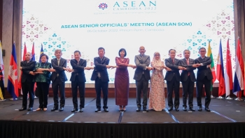 Họp trù bị cho Hội nghị Cấp cao ASEAN và các hội nghị liên quan