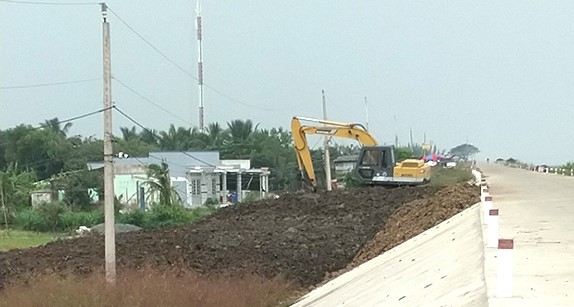 Tiền Giang: Tăng cường quản lý xe lưu thông trên đê biển Gò Công