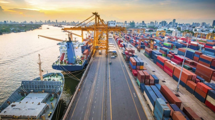 Vận tải biển tăng trưởng ấn tượng trong đại dịch Covid