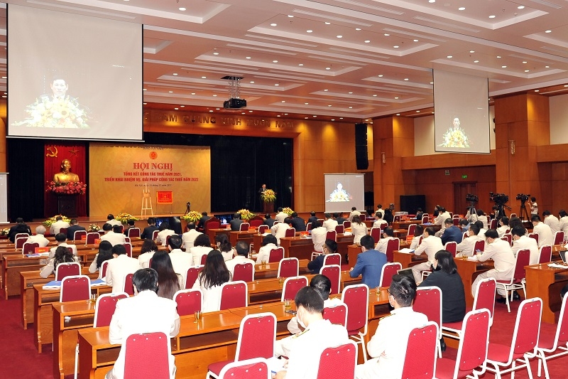 Ngành Thuế cần tiếp tục tích cực hỗ trợ người dân và doanh nghiệp vượt qua khó khăn do đại dịch