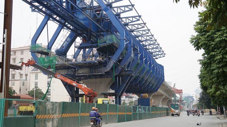 can canh cong truong duong vanh dai 2 tren cao nhung ngay gan tet