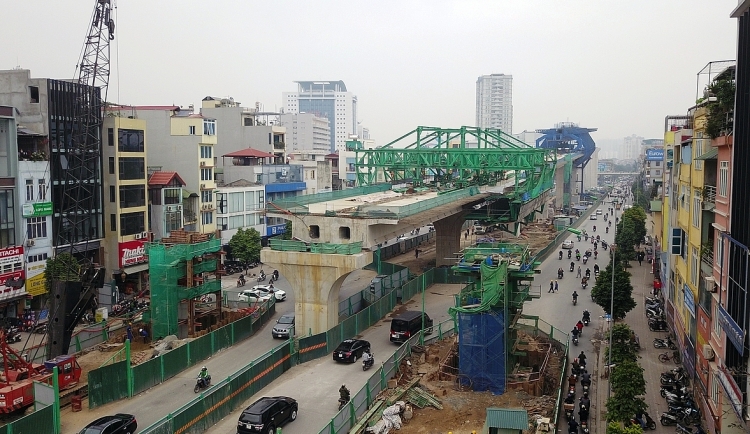 can canh cong truong duong vanh dai 2 tren cao nhung ngay gan tet