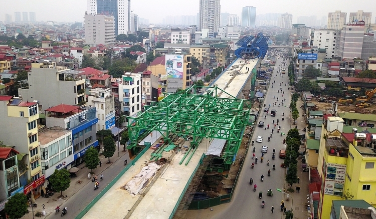 can canh cong truong duong vanh dai 2 tren cao nhung ngay gan tet