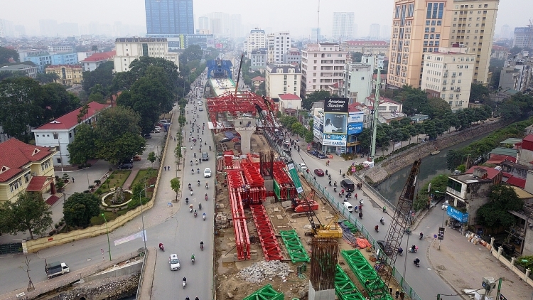 can canh cong truong duong vanh dai 2 tren cao nhung ngay gan tet
