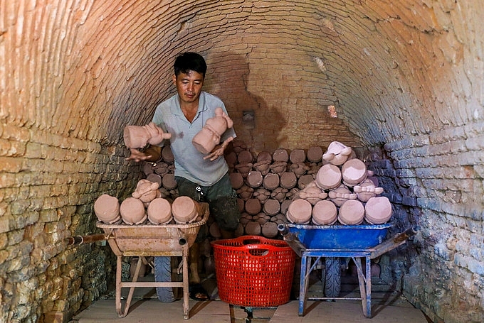 lang gom lam chuot vang mua tet