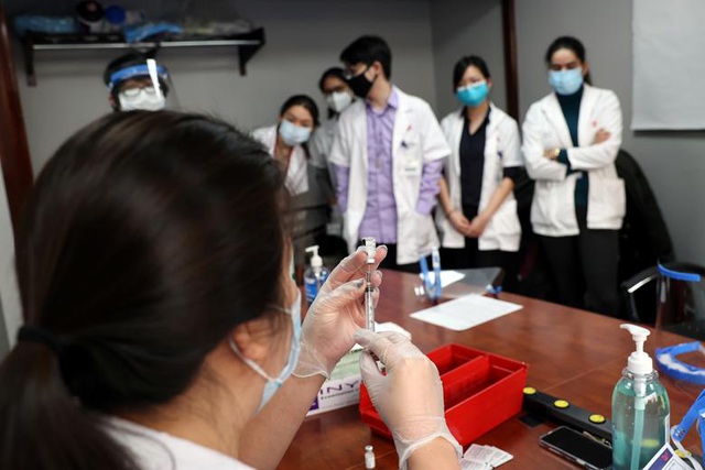 Những gam màu khó đoán trong bức tranh thế giới năm 2021 - 2