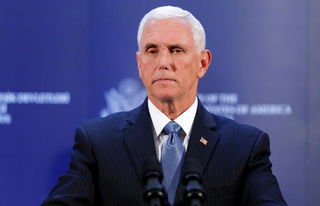 Ông Pence hứa chuyển giao quyền lực suôn sẻ sau phiên luận tội ông Trump - 1