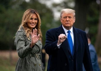 Ông Trump vẫn tuyên bố thắng cử, bà Melania gửi lời tạm biệt