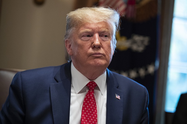 Phe Dân chủ rục rịch cân nhắc phương án chặn ông Trump tái xuất chính trị - 1